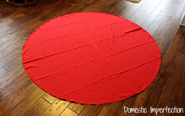 tree skirt from table cloth