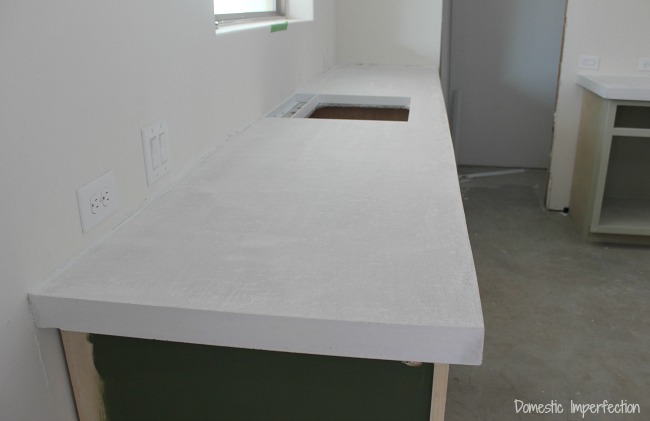 Great tutorial on DIY concrete countertops