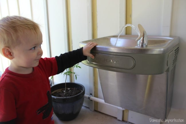 outdoor water fountain 