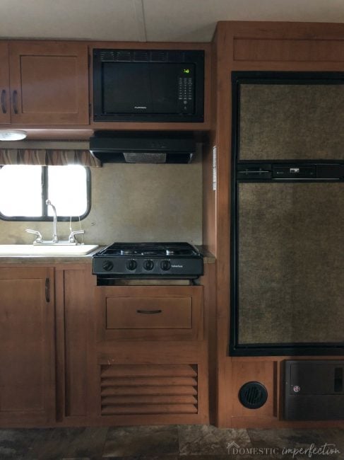 camper kitchen