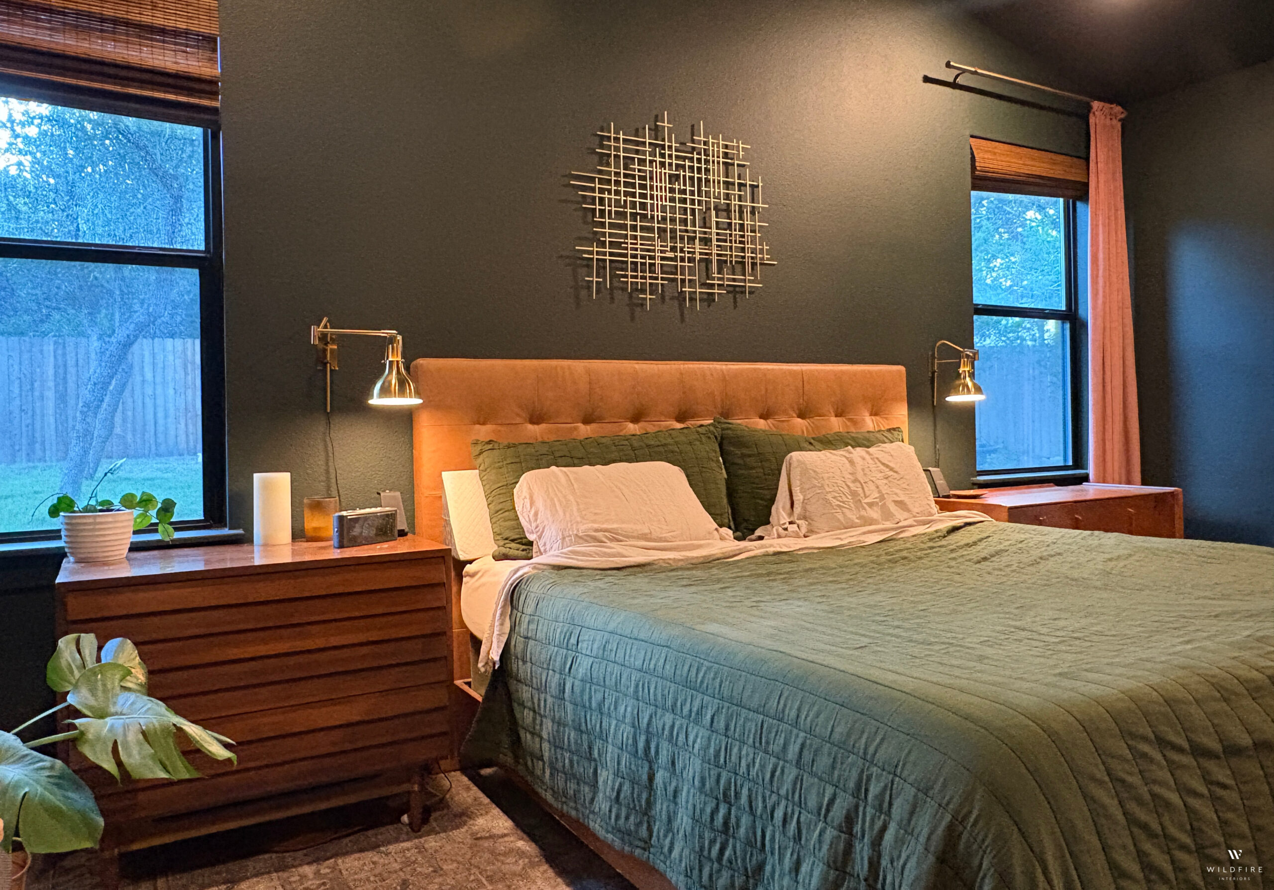 Dark green bedrooom
