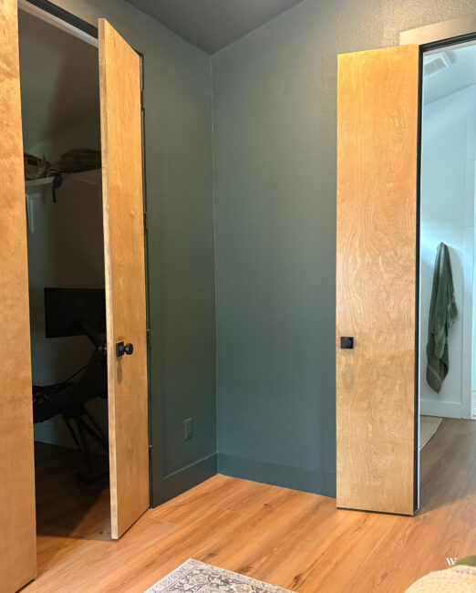 dark bedroom curtain - needs a light