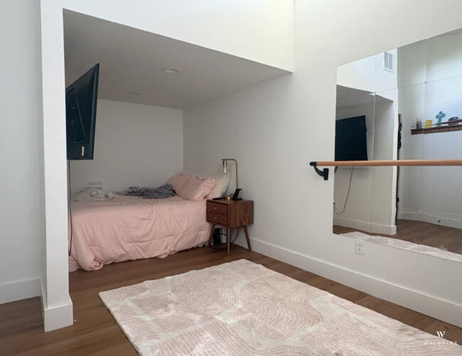 Feminine teen girl bedroom makeover - before